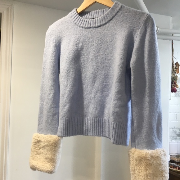 Zara Baby Blue Sweater with faux fur Cuffs - Picture 6 of 8